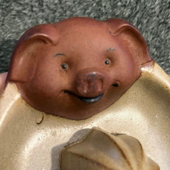 1970s Pig Citrus Press UCTCI Stoneware Farmhouse Decor Collectible Pottery - Picture 3 of 7
